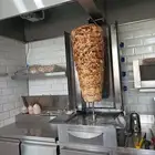 معلم شاورما الجنسية سوري