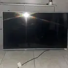 شاشة LG 49 بوصه نظيفة جدا
