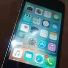 ايفون 4 مخزن