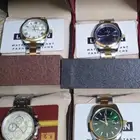 ساعات للبيع بسعر مناسب جدا