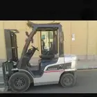 للايجار رافعات شوكية(فوركلفت )forklift