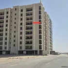 للإيجار شقة واسعة جديدة - قرب العثيم بارك - طريق المطار