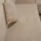 كنب مع الطاولات ومدخل للبيع