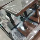 طاولات حسب الطلب