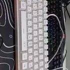 بيع كيبورد ابيض