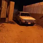 للبيع هايلوكس مديل 92نظيف مكينه شرط قير شرط مكيفه ثلج وكالته