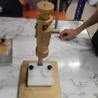 مكينتين عطور كبس بخاخ وكولار بسعر مغري