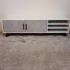 طاولات تلفزيون