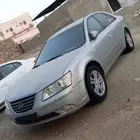 سلام عليكم سوناتا للبيع موديل 2009 السعر 15500 التواصل خاص