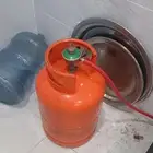 مكيف وثلاجه وغاز للبيع