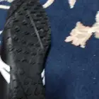 احذيه رياضيه جوده عاليه ارضية تلعب تتحمل ف ملاعب عشب صناعي