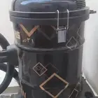 مكنسه كهربائيه