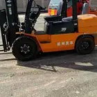 رافعات شوكية Forklifts