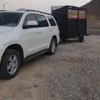 عربة لنقل الخيل داخل المدينة وخارجها