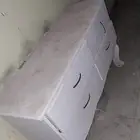 طاولة تسريحه