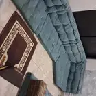 مجلس ارضي 8 قطع خامة جيدة يحتاج لبعض التنظيف