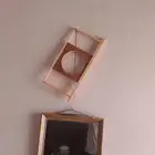 موجود نجار تفصيل صناديق نحل. وتحال