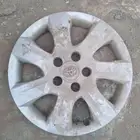 طيس كامري الموديل مدري اربع منها