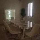 طقم طاولة طعام