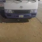 توتا باص للايجار يومي  شهري