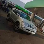 تويوتا جيب فورتشنر 2011