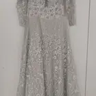 فستان للبيع استعمال مره واحده