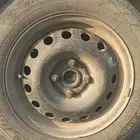 4 جنوط يارس مقاس 14 مستخدم قبل اللبدل ب جنوط كاروم