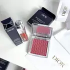 متوفر جميع انواع العطور الماركات العالميه