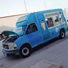 سيارة آيسكريم موديل 2001 مكينة آيسكريم ثلاثة احواض خمسة مكاب