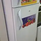 ثلاجه جديد استخدام ثلث شهور الشراء 122البييع 700