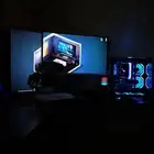 للبيع بي سي نظيف وقوي