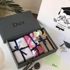 هداية التخرج قماش شماغ ديور الاصلي