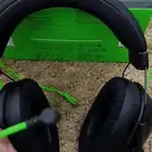 سماعة ريزر blackshark v2 x نظيفه وجديده