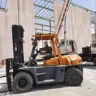 رافعات شوكية للايجار Forklifts for rent