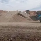 عندنا كسارات وغرابيل للايجار من أراد الإيجار يتوصل بناء
