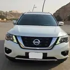 للبيع جيب باثفندر 2019