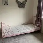 ايكيا اثاث