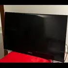 شاشه سامسونج مع حامل جداري