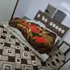 غرفة نوم ومجلس عربي وسخان كهرباء جديد للبيع بغرض السفر