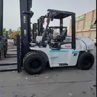 فوركلفت رافعات شوكيه كرينات للأيجار