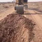 يوجد سواق بوكلين لدي خبره الجنسيه مصريه شاب مكافح في العمل