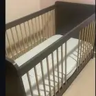 سرير اطفال