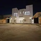 للبيع ادوار فاخرة للبيع بحي الخليج