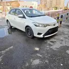 سياره تويوتا يارس ابيض لولوئ موديل 2016 اوتوماتيك