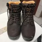 احذيه اصليه شبه جديده المقاس M