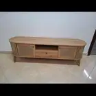 طاوله تليفزيون ب200