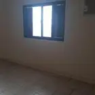 استيديو للايجار مع المكيفات النزهه