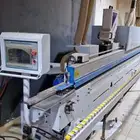 مكينة لصق شريط