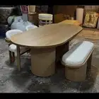 طاولات الطعام