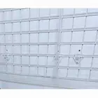 شبك لتعليق الملابس للمحلات
